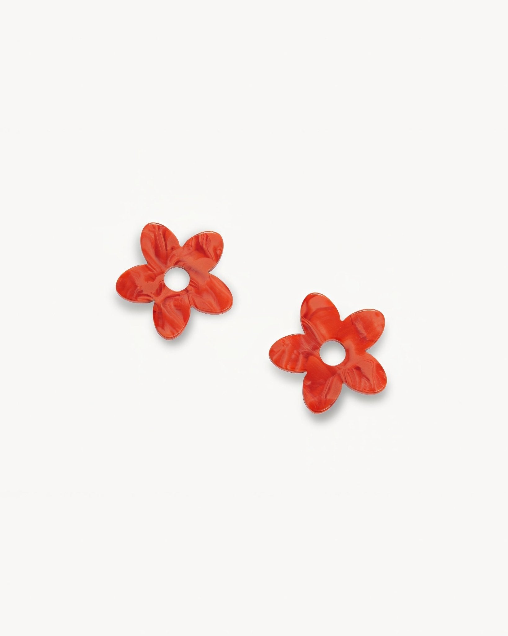 flower-charms-in-poppy-387617