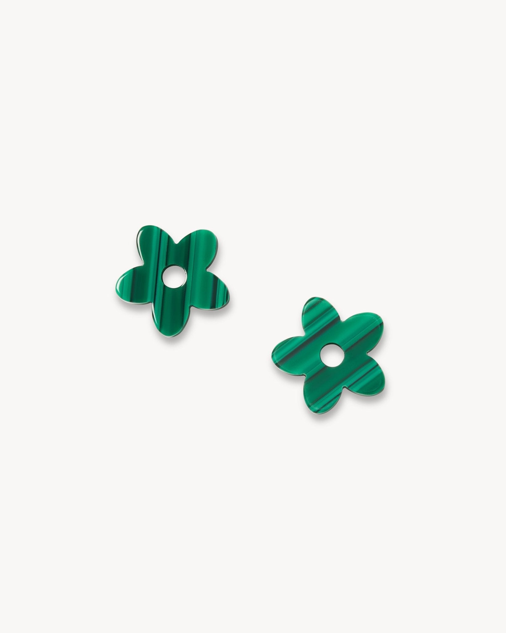 petite-flower-charms-in-malachite-974564